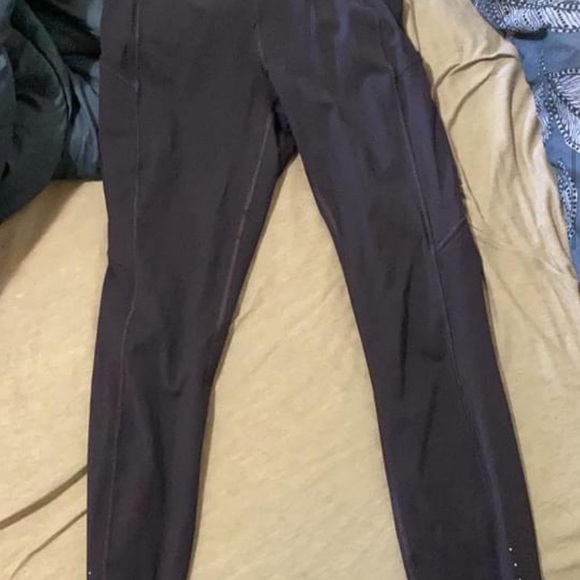 Lululemon - Picture 1 of 6